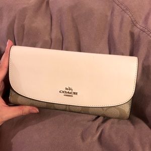 Coach ivory wallet